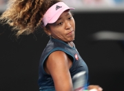 蜂鸟电竞-包含大坂直美回归赛场，连败首场状态亮眼，快船观众沸腾！的词条