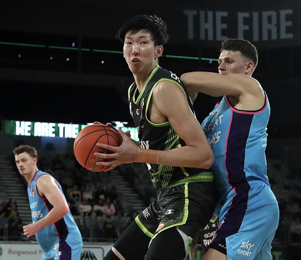  春兰杯决赛朴廷桓逆转胜扳平比分 